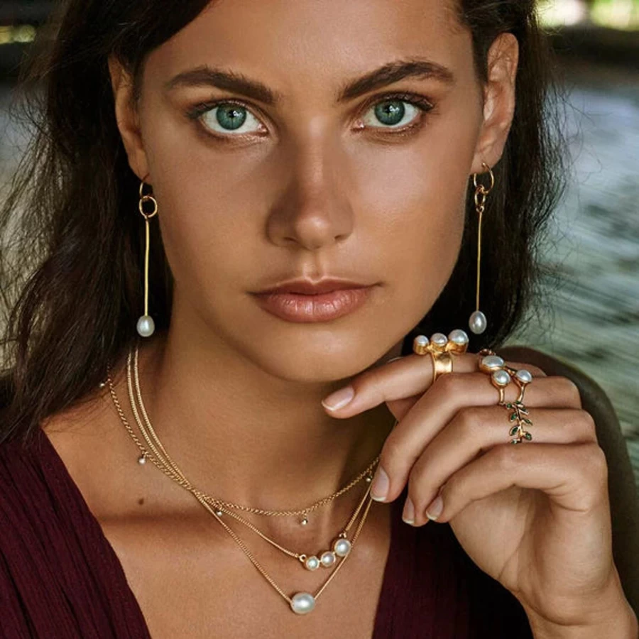 Clearance Fairley Pearl Teardrop Necklace Gold