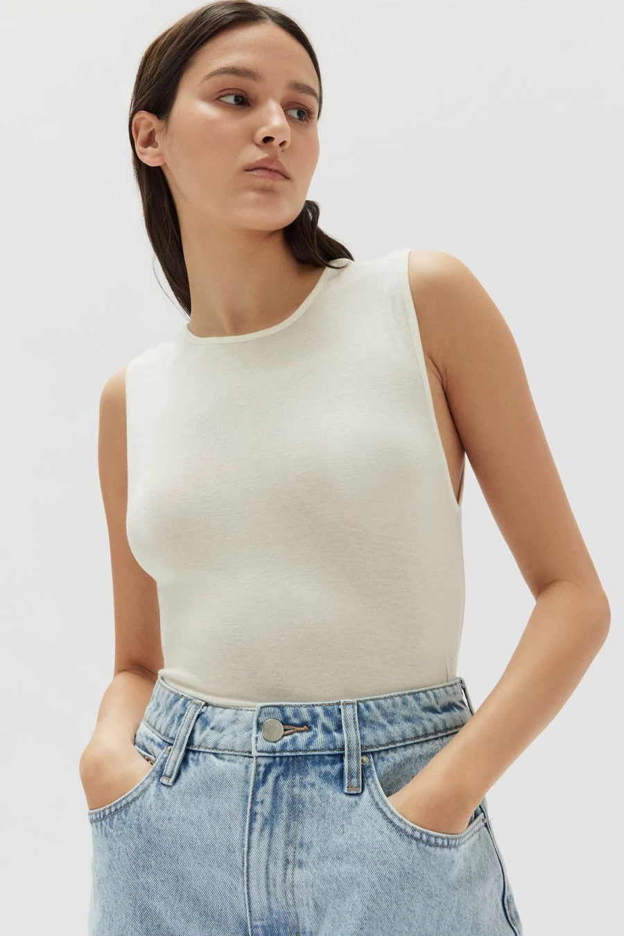 Online Assembly Label Violet Tank, White | Assembly Label
