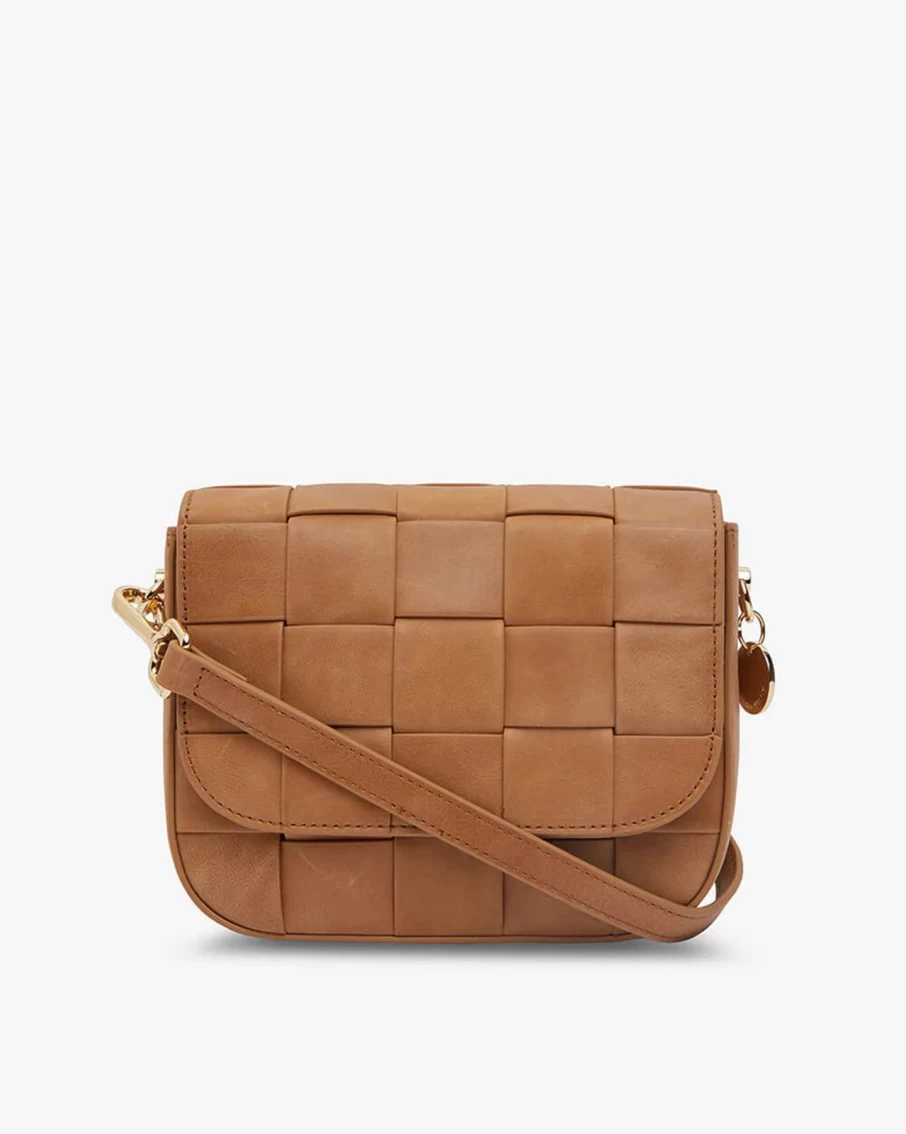 Clearance Arlington Milne Clara Weave Crossbody, Vintage Tan | Arlington Milne