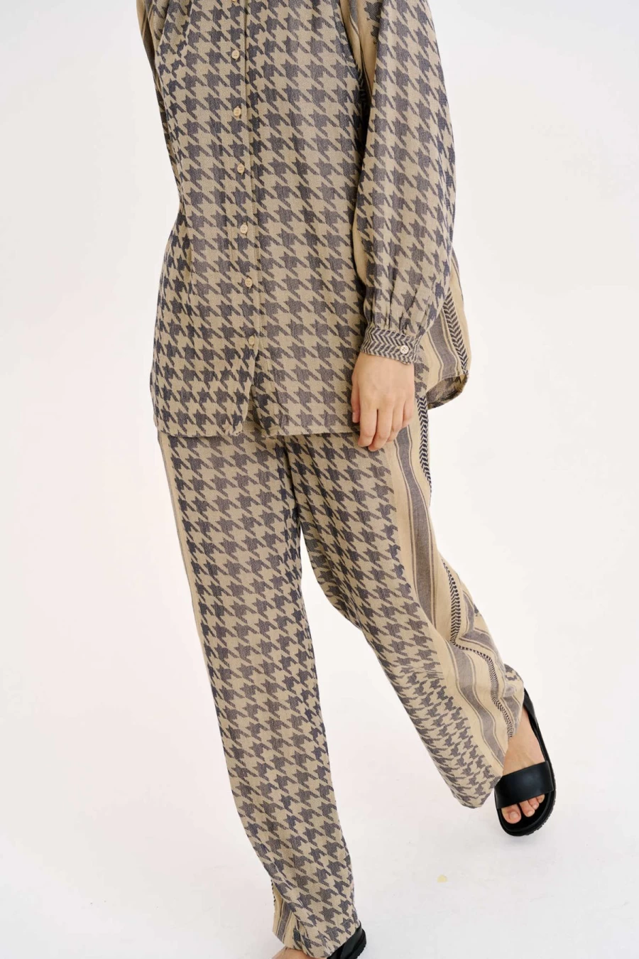 Hot Summery Copenhagen Gaia Pant, Patriot Blue | Summery Copenhagen