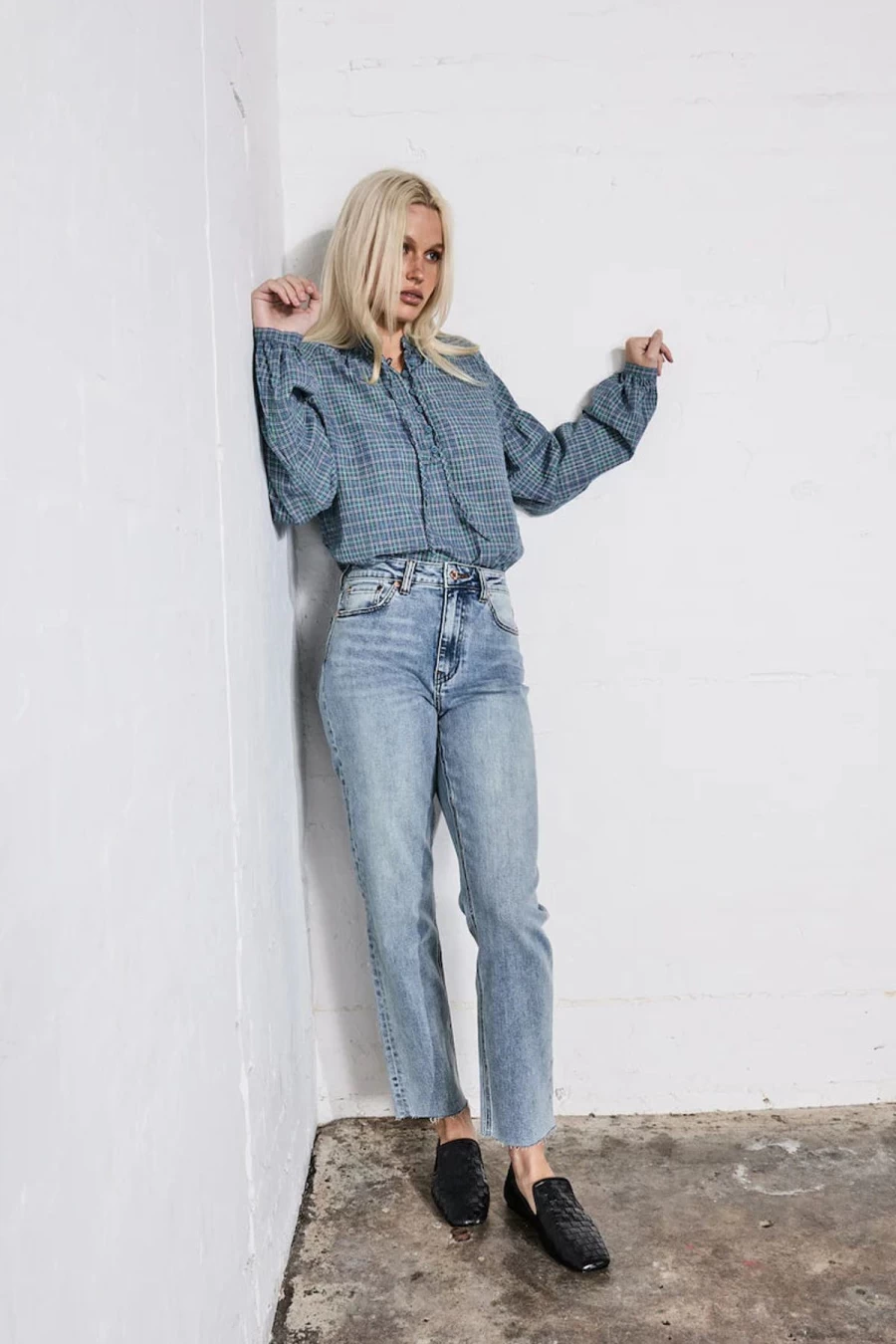 Clearance Kireina. Rose Jean, Cropped, Raw, Sunbleached | Kirena